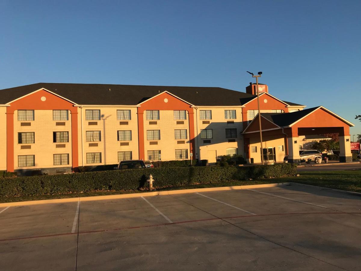 Quality Inn And Suites Fort Worth Exterior foto